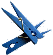 hanger-blue-clothes-pins
