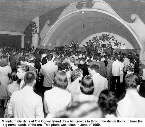 1959_moonlitegardens