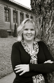 memoir, memoir writing, memoir author interview, memoir author Karen Fisher-Alaniz, storytelling, World War II memoir, father-daughter memoir